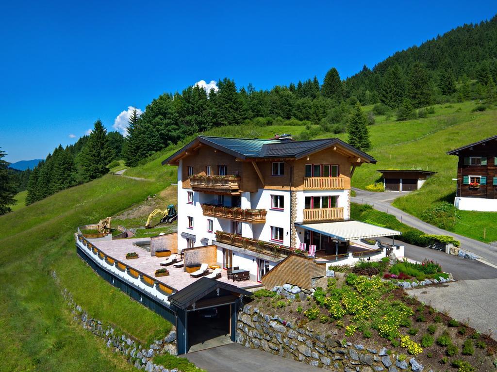 Ferien-Schloessle Michaela Apartment Riezlern Exterior photo