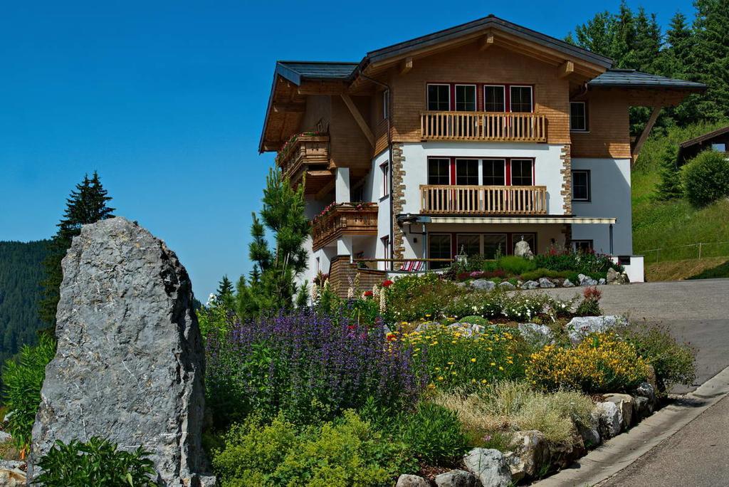 Ferien-Schloessle Michaela Apartment Riezlern Exterior photo