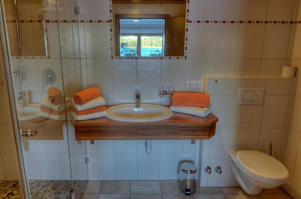 Ferien-Schloessle Michaela Apartment Riezlern Room photo